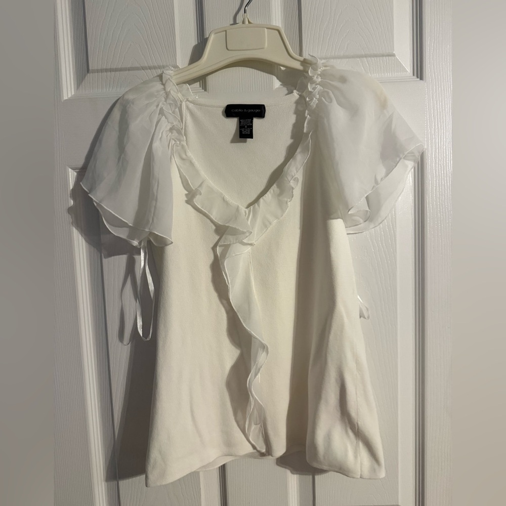 Cable & Gauge White Ruffle V-Neck Blouse‎ with Sheer Flutter Sleeves